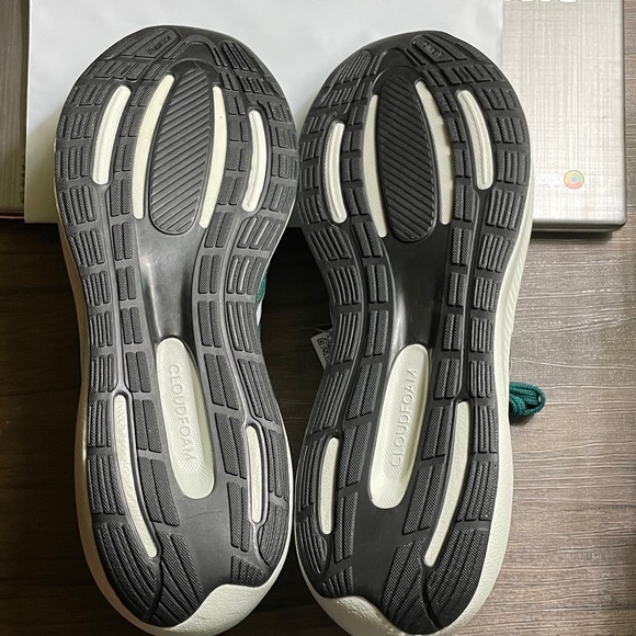 NWT Adidas Runfalcon 3.0 Collegiate Green Shoes - Picture 9 of 12